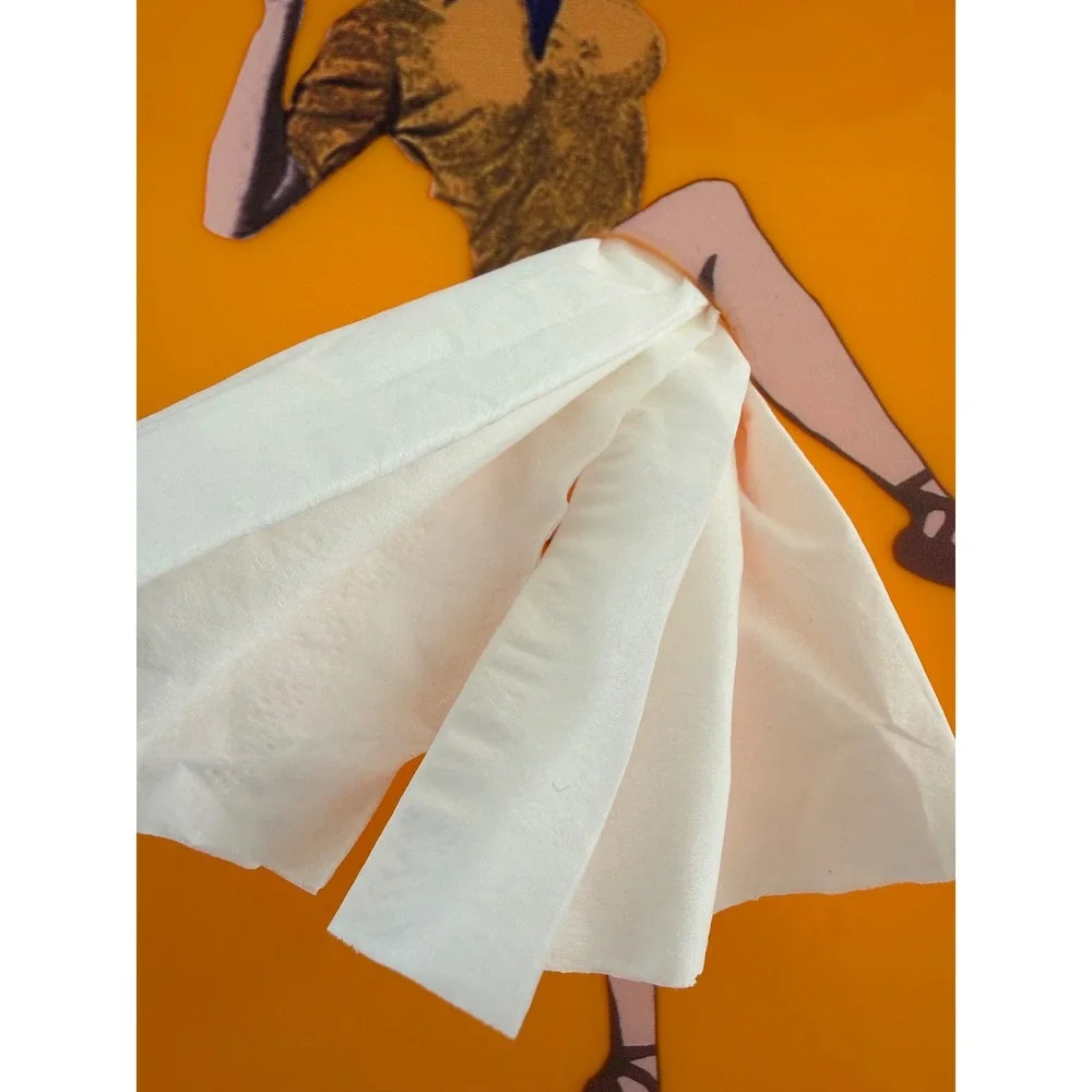 Flying Skirt Tissue Box Cover 